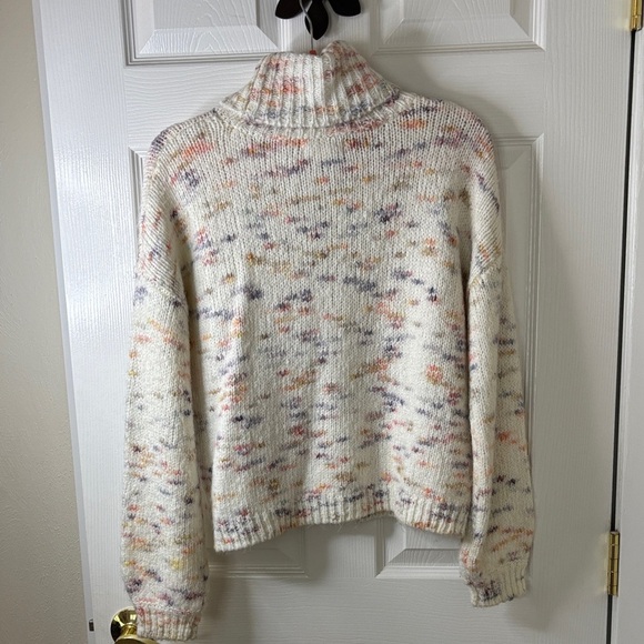 Jessica Simpson Cozy Multicolor Deep Turtleneck Sweater size generous Small - Picture 5 of 10